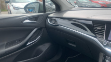 Vauxhall Astra 1.6T 16V 200 Elite Nav 5dr Petrol Hatchback